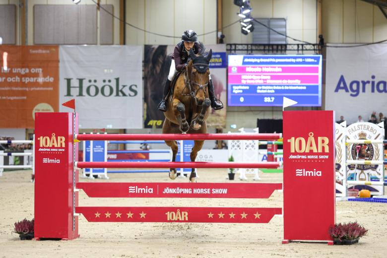 Nicole Holmén vann Grand Prix med nya bekantskapen: ”Om jag får skräddarsy en häst så är det hon”