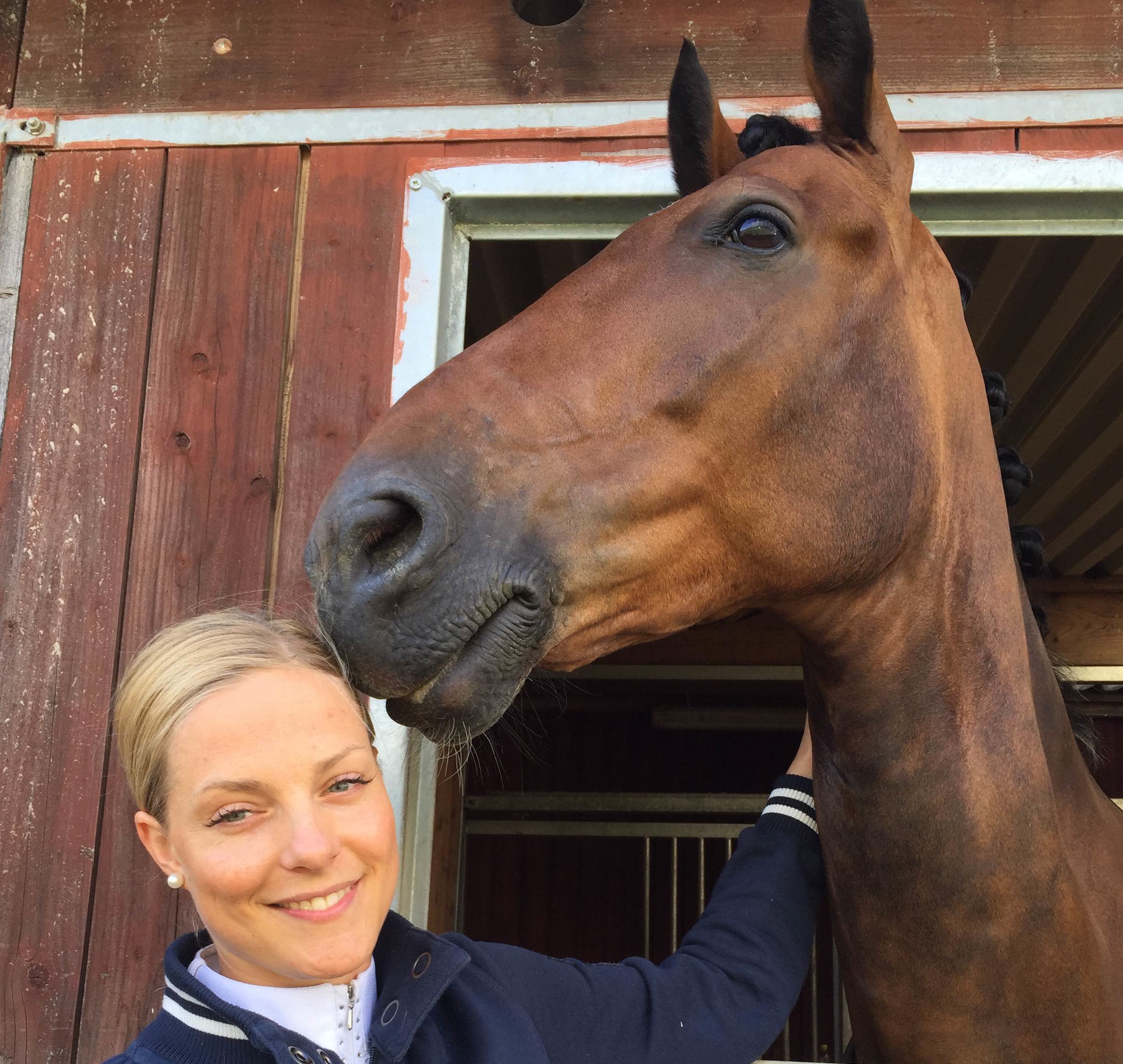 Louise S&auml;tterman och Alex stod f&ouml;r en riktig skr&auml;ll n&auml;r de vann Grand Prix K&uuml;r i Mariefred p&aring; s&ouml;ndagen. 