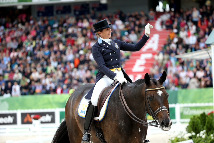 Tinne femma och Patrik klar