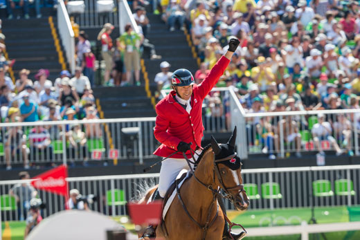 Fyra fel men snabbast av alla i omhoppningen var Eric Lamaze, Kanada, n&aring;got som r&auml;ckte till brons - och en liten tr&ouml;st f&ouml;r bronsmissen i laghoppningen.