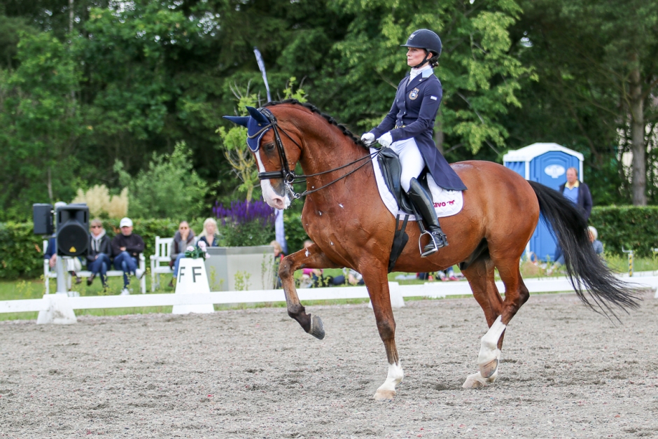 NM-guldhästen Isac och Minna Telde redo