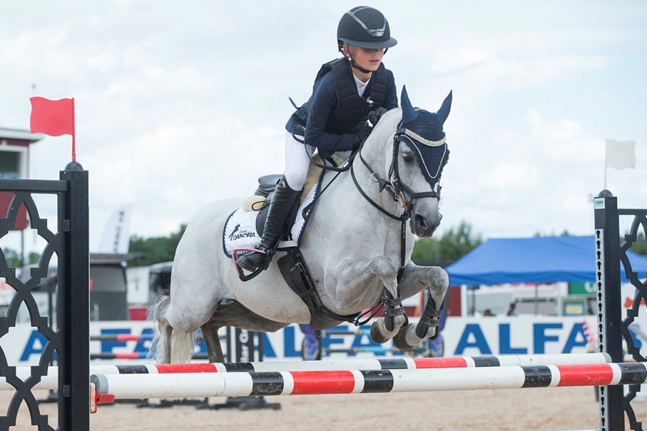 Ponnyryttarna tog för sig i internationell Grand Prix
