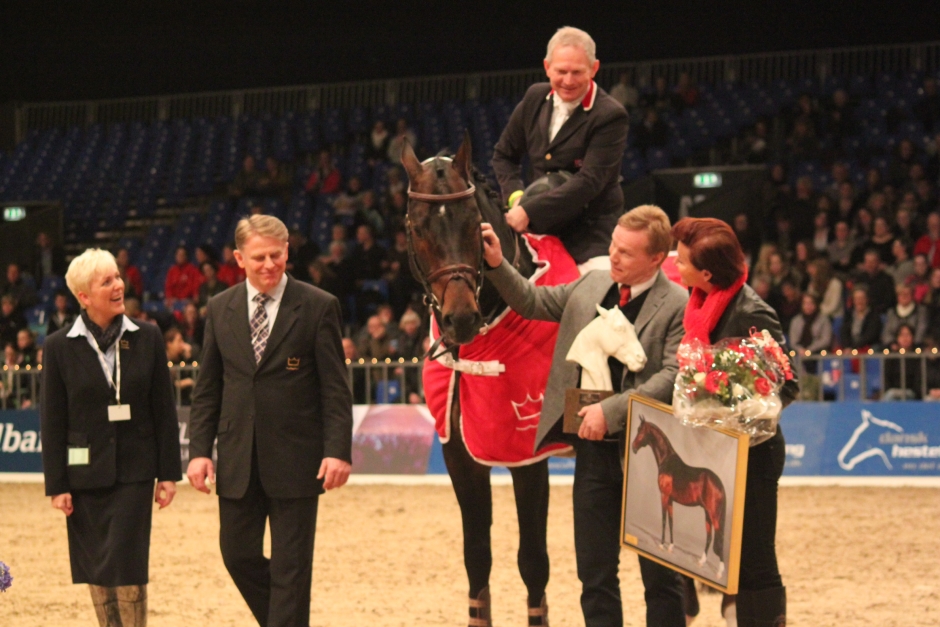 Crelido årets hingst i Danmark 2012