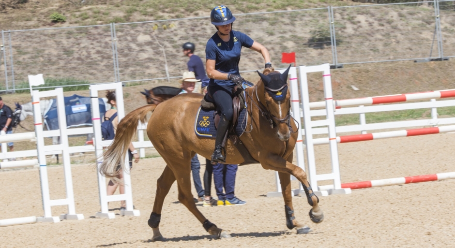 Charlotte Mordasini rider igen